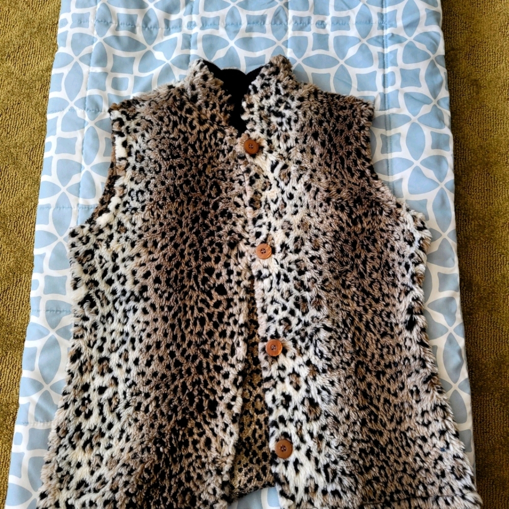Coldwater creek faux fur vest